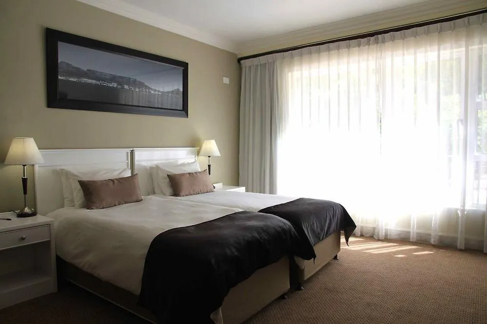Hollow On The Square City Hotel Cape Town 4*,  Güney Afrika